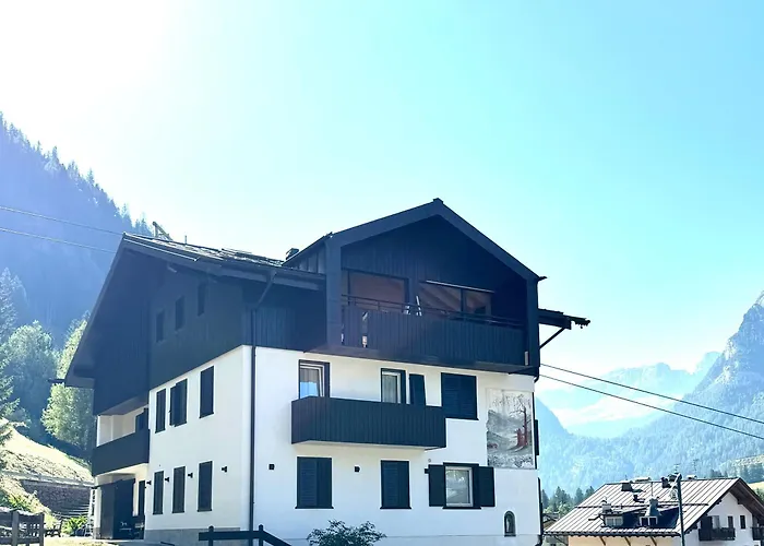 Cesa Balzan Apartment Canazei